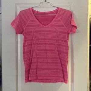 Lulu lemon V-neck pink short sleeve